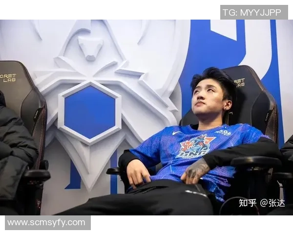 LNG战队在精英赛中以75分稳居积分榜首位，展现强劲实力